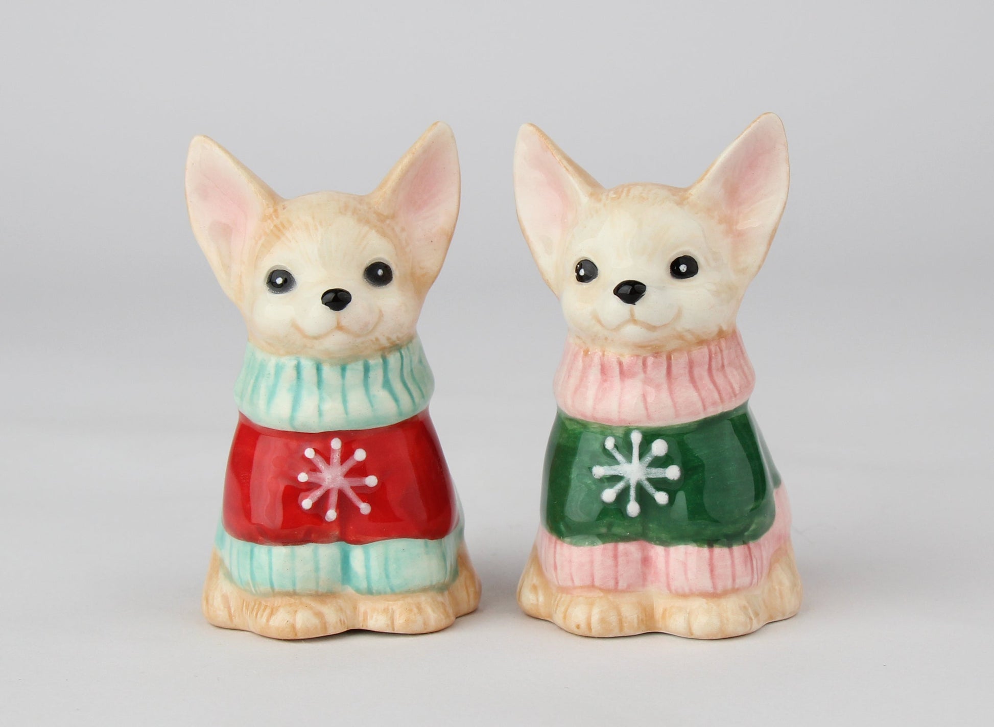 Ceramic Christmas Chihuahua Dog Salt And Pepper Shakers Gift for Her Gift for Mom Kitchen Décor Gift for Dog Lover