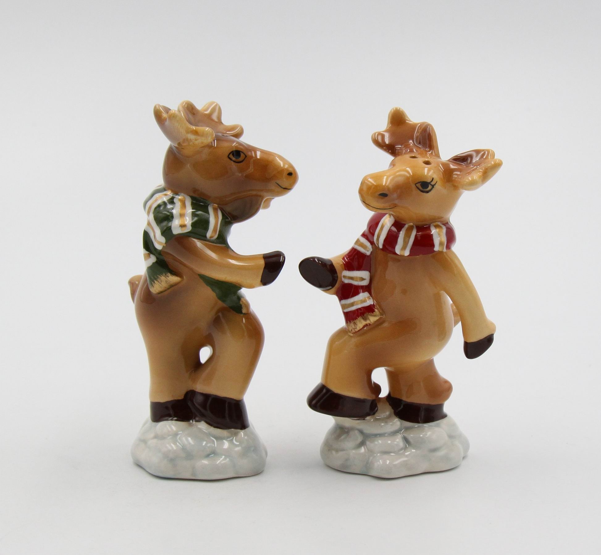 Ceramic Christmas Dancing Moose Salt & Pepper Shakers Home Décor Gift for Her Gift for Mom Kitchen Décor Christmas