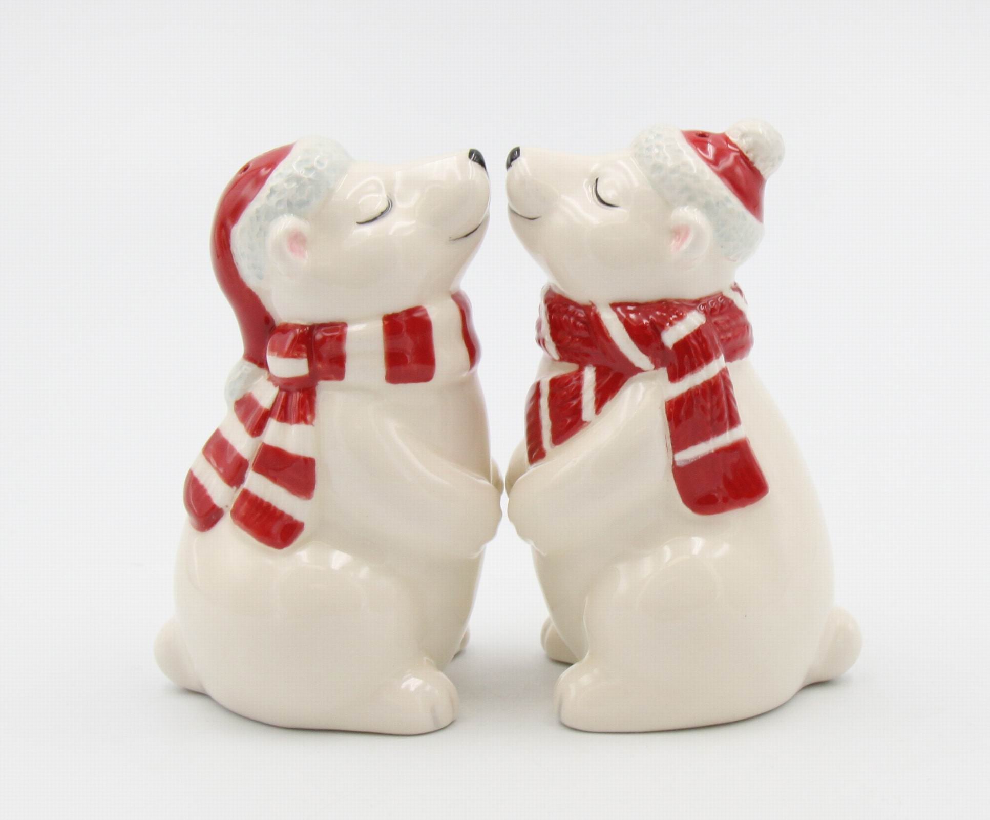 Ceramic Christmas Polar Bear Salt And Pepper Shakers Home Décor Gift for Her Gift for Mom Kitchen Décor Christmas Décor