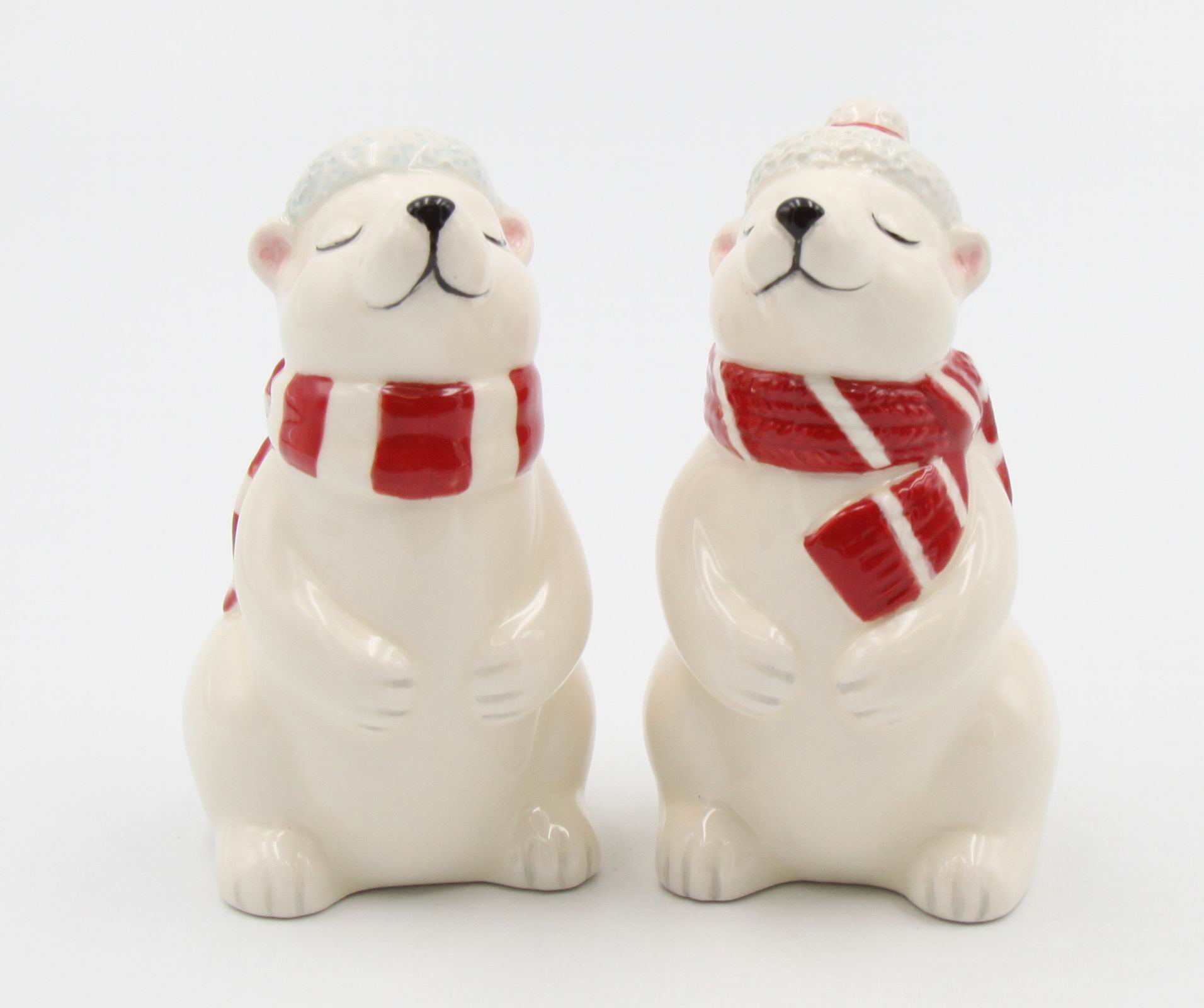 Ceramic Christmas Polar Bear Salt And Pepper Shakers Home Décor Gift for Her Gift for Mom Kitchen Décor Christmas Décor