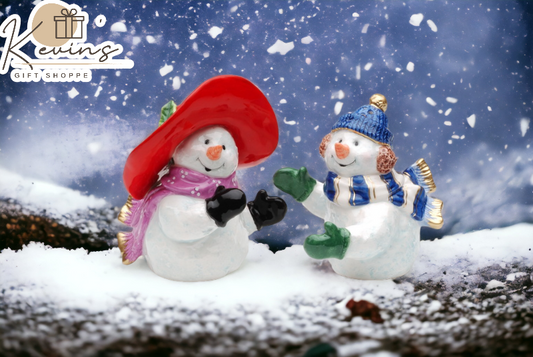 Ceramic Christmas Snowman Couple Salt & Pepper Shakers Home Décor Gift for Her Gift for Mom Kitchen Décor Christmas