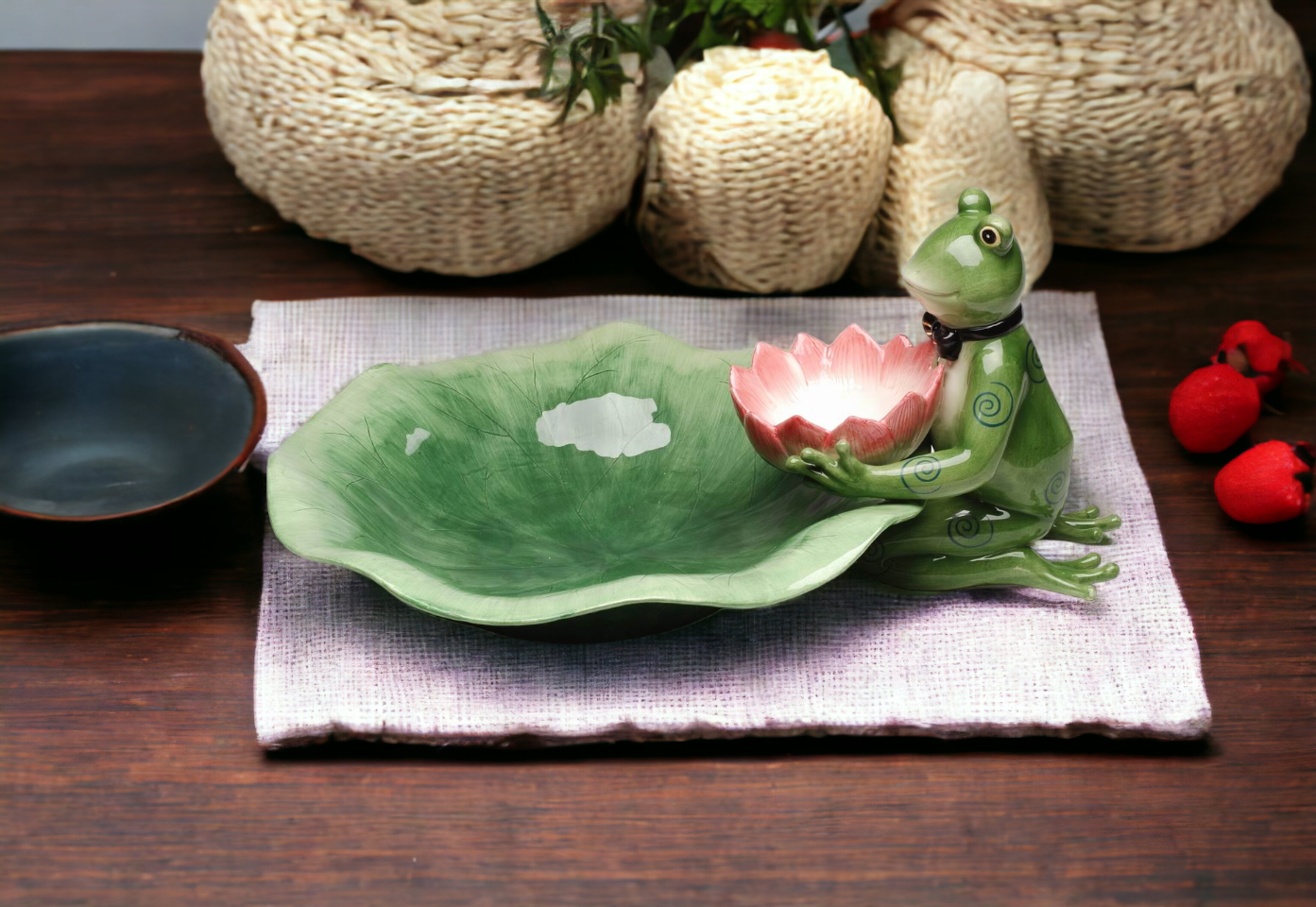 Ceramic Frog Chip And Dip (2 Piece Set) Home Décor Gift for Her Mom Spring Décor Cottagecore Nature Lover Gift - Plates