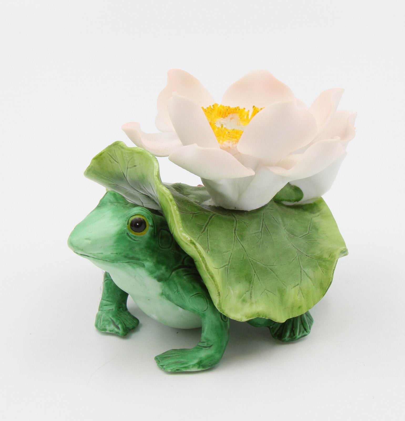 Ceramic Frogs and Flowers Candle Holder Home Décor Gift for Her Mom Spring Décor Cottagecore Nature Lover Gift - Candle