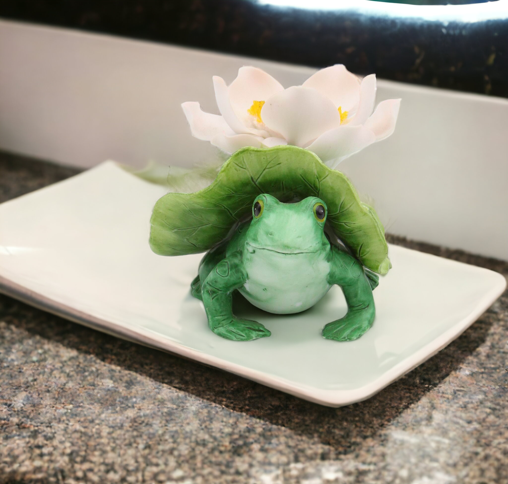 Ceramic Frogs and Flowers Candle Holder Home Décor Gift for Her Mom Spring Décor Cottagecore Nature Lover Gift - Candle