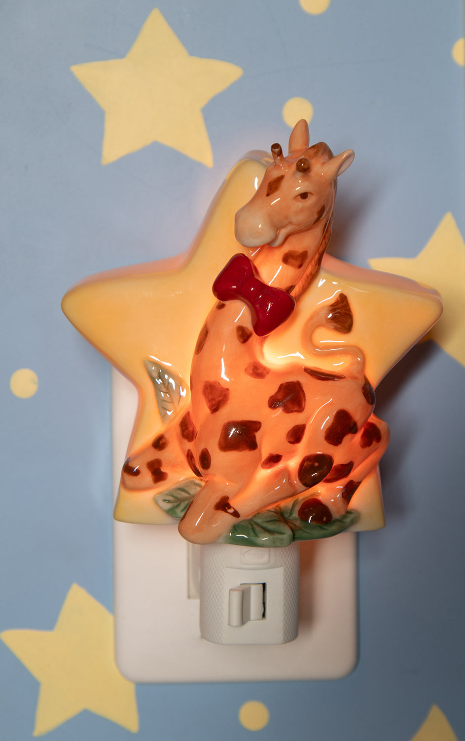 Ceramic Giraffe Plug-In Nightlight Home Décor Nursery Room Décor Baby Registry Gift Gift for New Parents - Night Lights