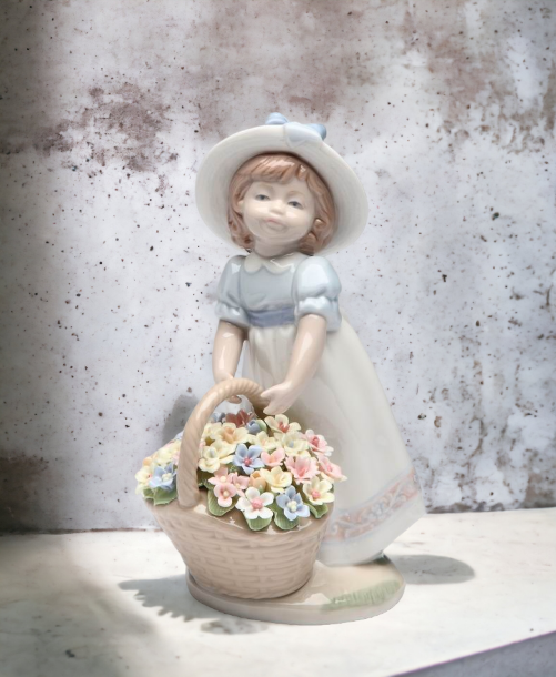 Ceramic Girl Holding Flower Basket Figurine Home Décor Gift for Her Mom Farmhouse Kitchen Décor Vintage Decor - Figurine