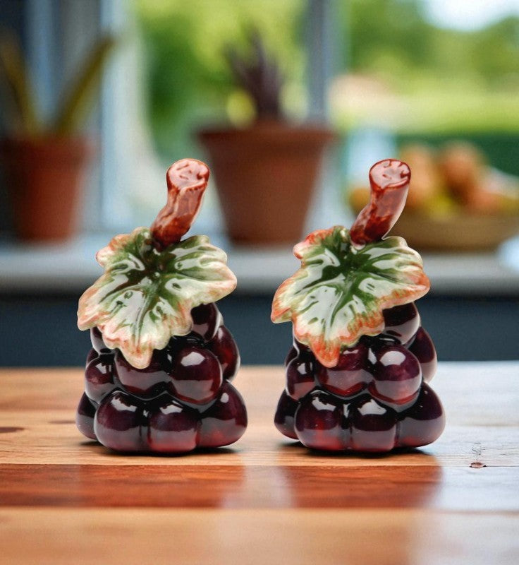 Ceramic Grape Salt and Pepper Shakers Home Décor Gift for Her Gift for Mom Kitchen Décor Dining Table Décor - Salt &