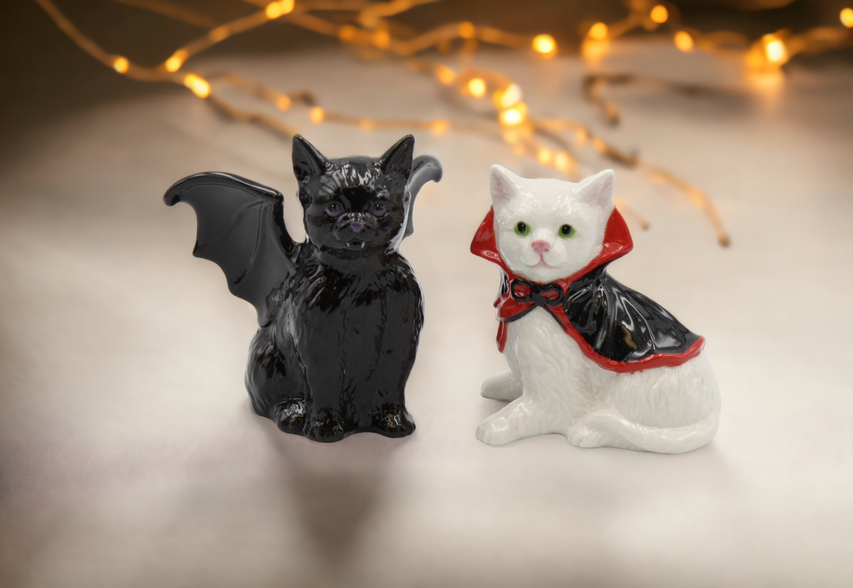 Ceramic Halloween Vampire & Dracula Cat Salt And Pepper Shakers Home Décor Gift for Her or Mom Kitchen Décor Fall Décor