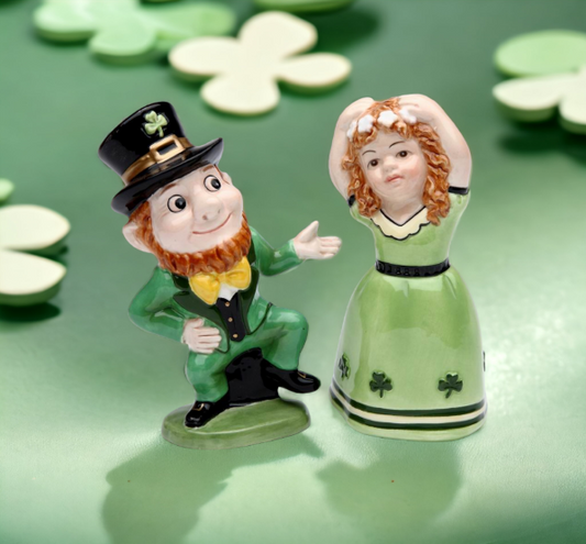 Ceramic Irish Couple Dancing Salt and Pepper Shakers Home Décor Gift for Her Gift for Mom Kitchen Décor Irish Saint