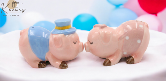 Ceramic Kissing Pigs Salt And Pepper Shakers Home Décor Gift for Her Gift for Mom Kitchen Décor Dining Table Décor