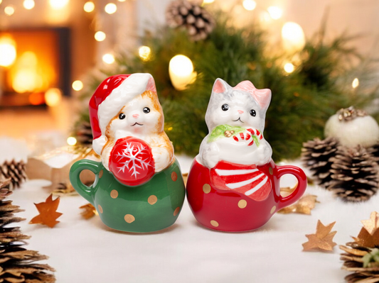 Ceramic Kittens in Teacups Christmas Theme Salt and Pepper Shakers Christmas Decor Cat Lover Gift - Salt & Pepper