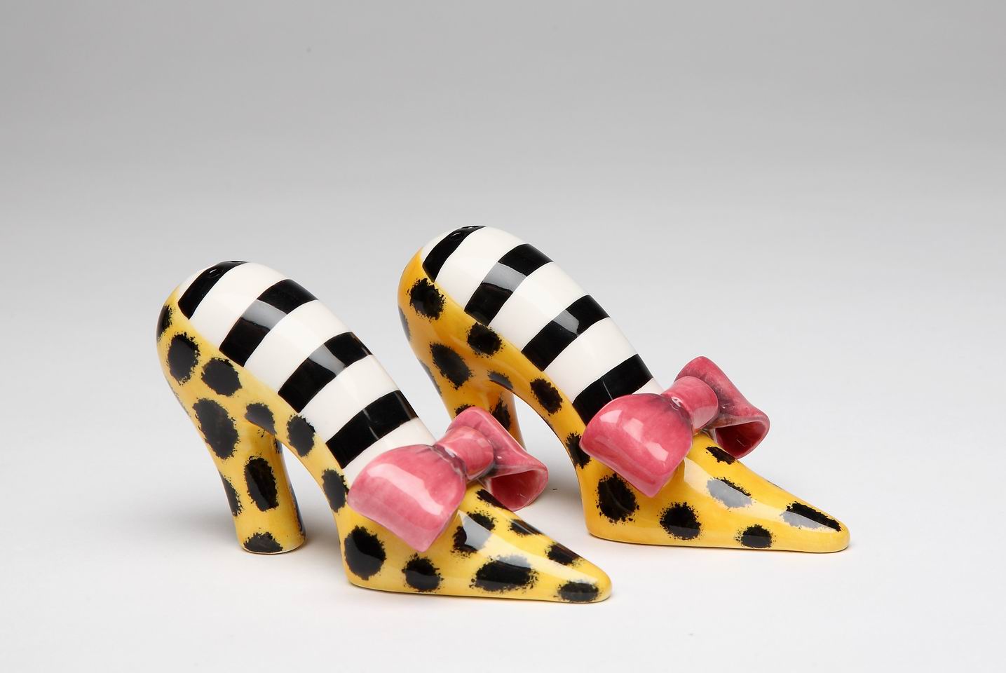 Ceramic Leopard Print Heels With Pink Bow Salt and Pepper Shakers Home Décor Gift for Her Gift for Mom Kitchen Décor