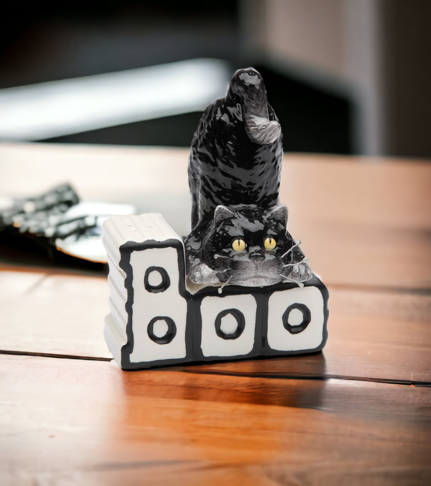 Ceramic Magnetic Halloween Cat & Boo Salt & Pepper Home Décor Gift for Her Gift for Mom Kitchen Décor Fall Décor