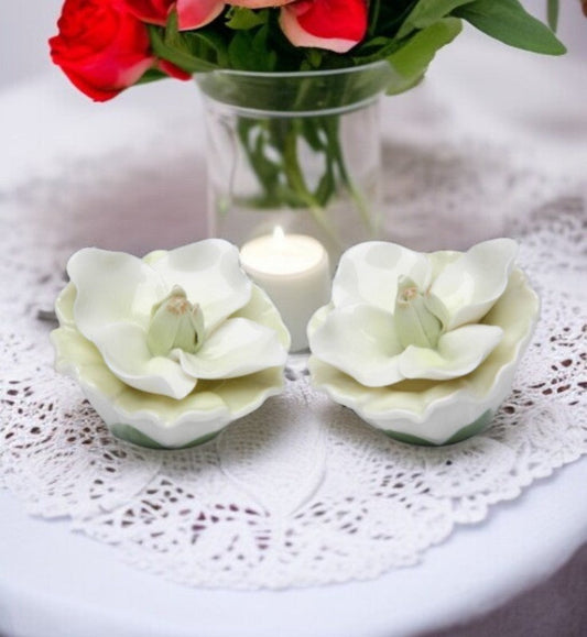 Ceramic Magnolia Flowers Salt & Pepper Shakers Home Décor Gift for Her Gift for Mom Kitchen Décor Wedding Decor - Salt