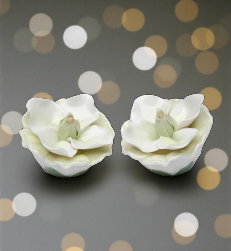 Ceramic Magnolia Flowers Salt & Pepper Shakers Home Décor Gift for Her Gift for Mom Kitchen Décor Wedding Decor - Salt