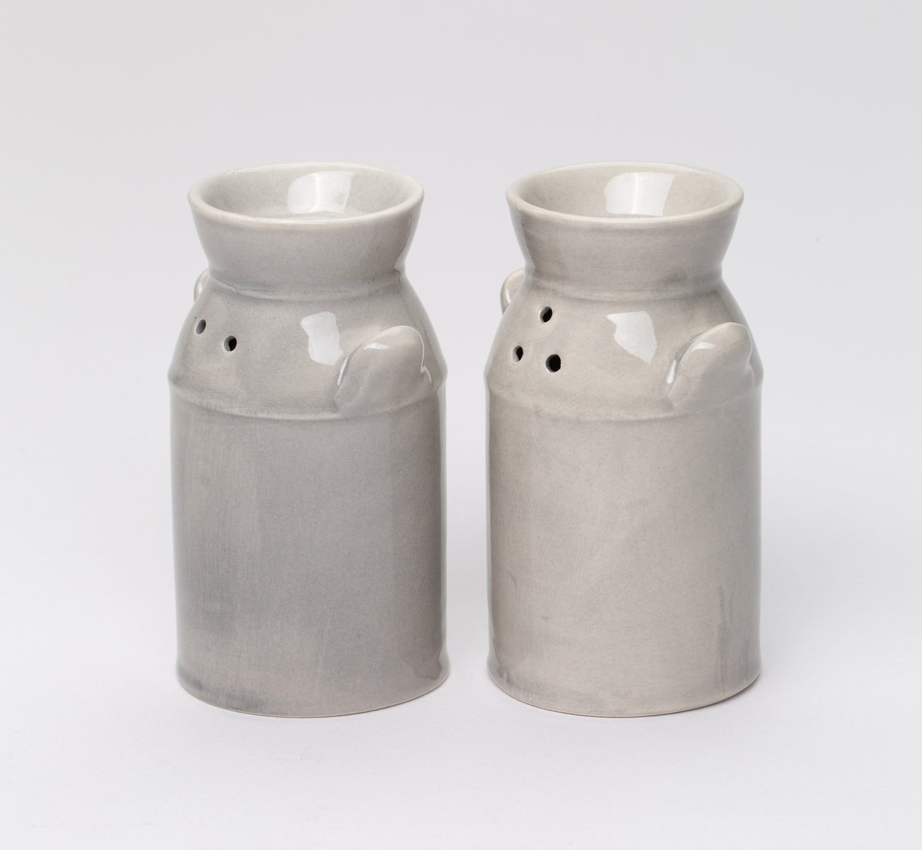Ceramic Milk Jug Salt And Pepper Shakers Home Décor Gift for Her Mom Farmhouse Kitchen Décor Vintage Decor - Salt &