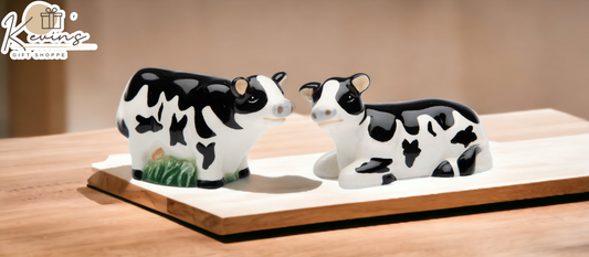 Ceramic Mini Cows Salt & Pepper Shakers Home Décor Gift for Her Gift for Mom Kitchen Décor Farmhouse Décor - Salt &
