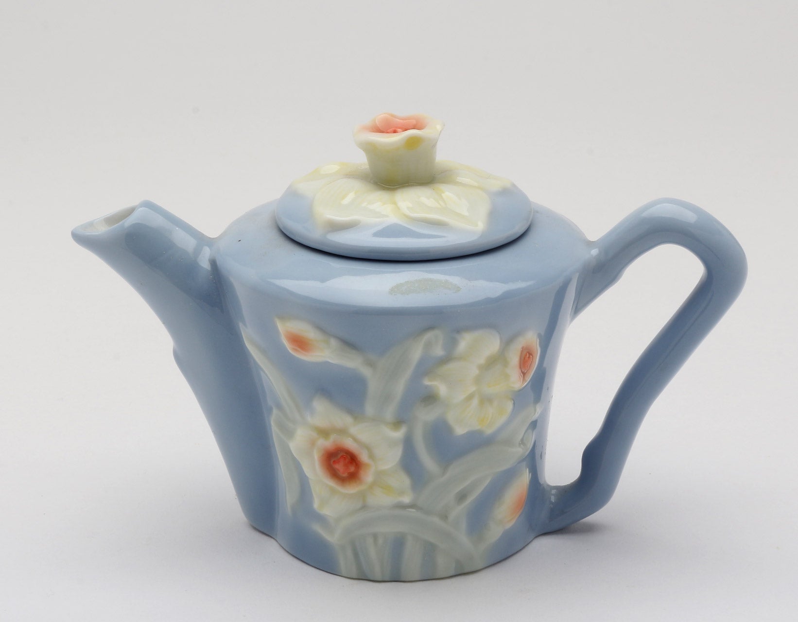 Ceramic Mini Narcissus Flower Teapot Gift for Her Gift for Mom Kitchen Décor Tea Party Décor Café Décor Vintage Decor