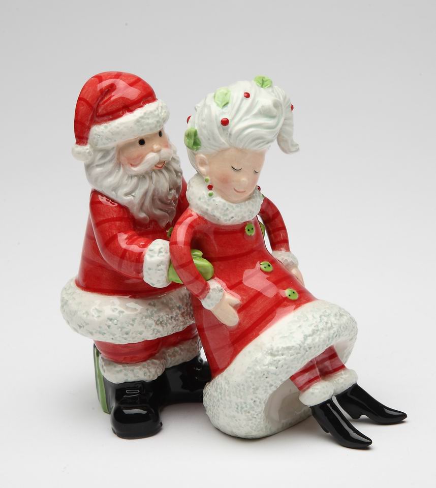 Ceramic Mrs. Claus I’ve Got Your Back Salt & Pepper Shakers Home Décor Gift for Her Gift for Mom Kitchen Décor