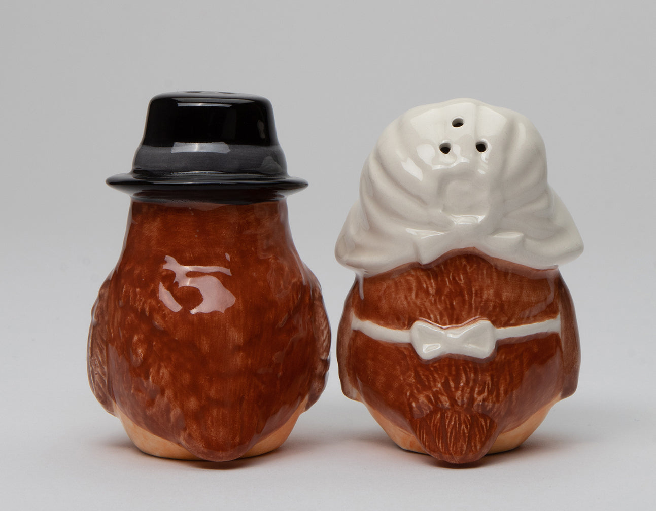 Ceramic Pilgrim Owl Salt And Pepper Shakers Home Décor Gift for Her Gift for Mom Kitchen Décor Fall Décor Thanksgiving