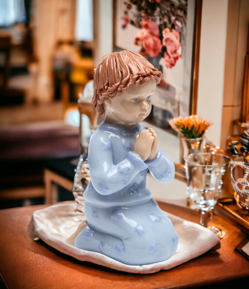Ceramic Praying Boy Figurine Religious Décor Religious Gift Church Décor Church Gift Baptism Gift - Figurine
