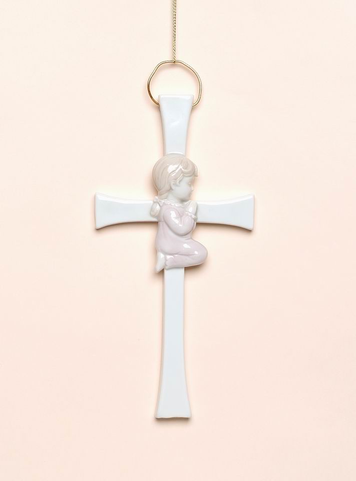 Praying Girl On The Cross - kevinsgiftshoppe
