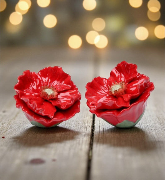Ceramic Red Poppy Flower Salt & Pepper Shakers Home Décor Gift for Her Gift for Mom Kitchen Décor - Salt & Pepper