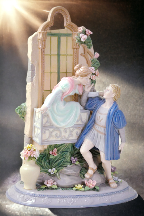 Ceramic Romeo And Juliet Figurine Gift for Her Gift for Mom Gift for Lover of Theatre Home Decor - Figurines
