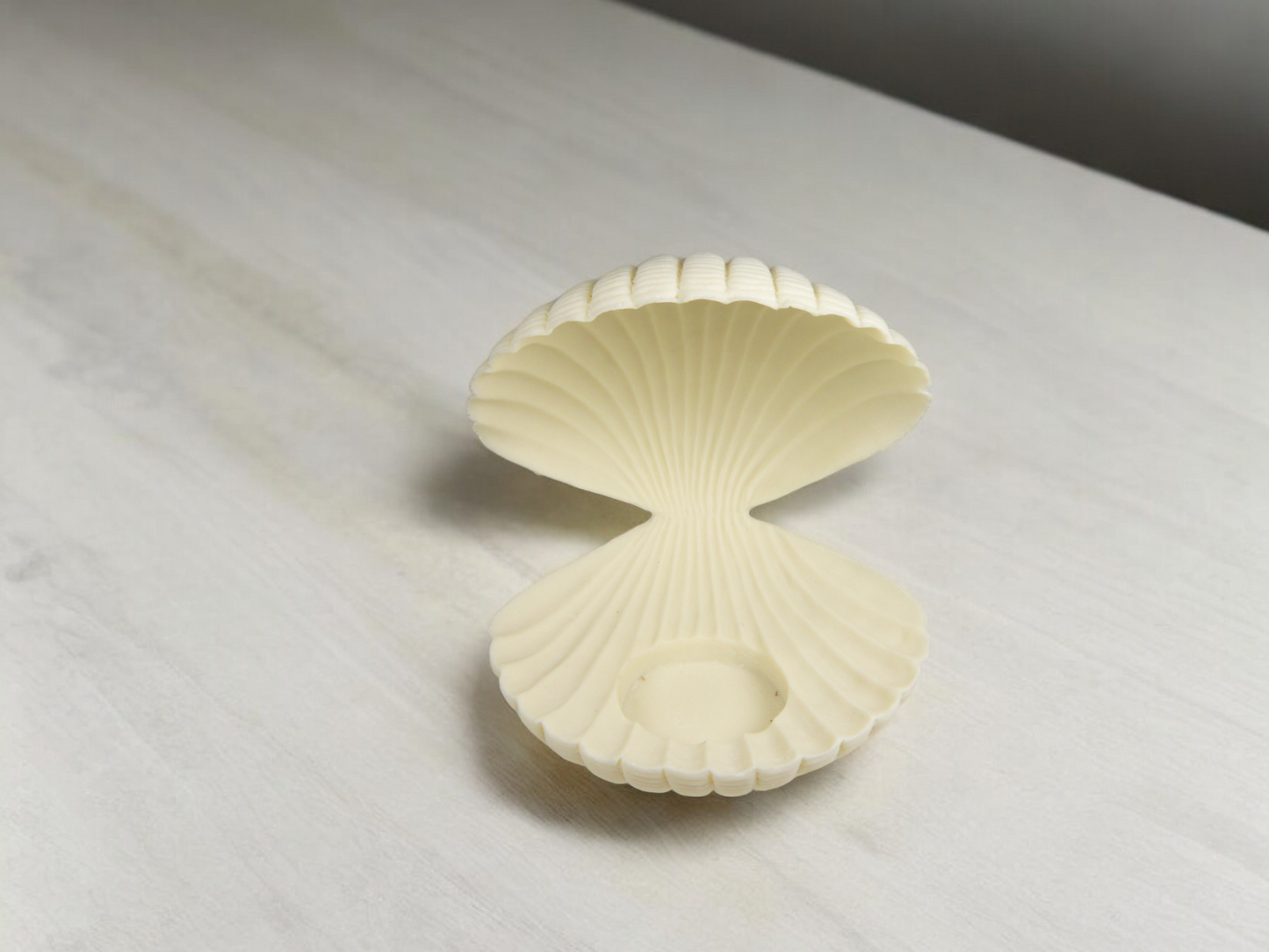 Ceramic Sea Shell Tealight Candle Holder Home Decor Bathroom Decor Gift for Her Gift for Mom - Candle holder