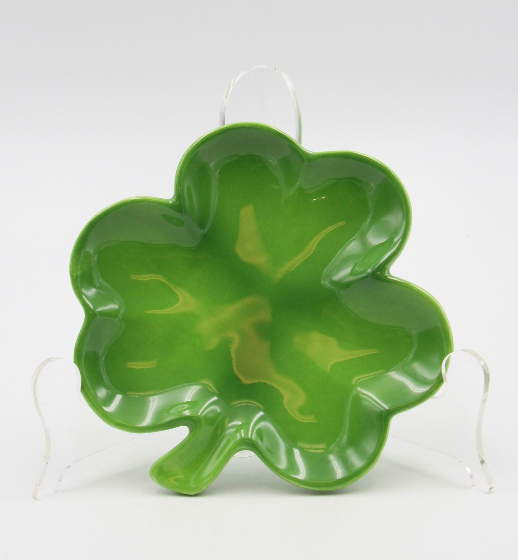 Ceramic Shamrock Plates-Set of 2 Home Décor Gift for Her Gift for Mom Kitchen Décor Irish Saint Patrick’s Day Décor