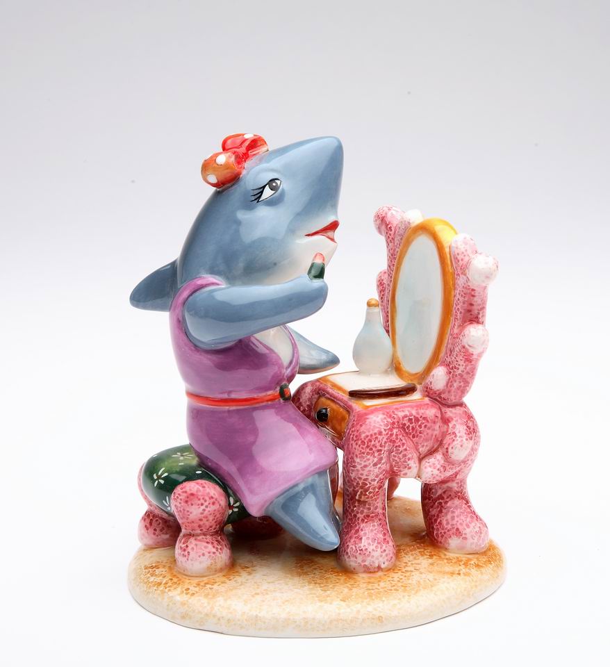 Ceramic Shark Putting on Makeup Figurine Gift for Her Gift for Mom Home Decor Vanity Decor Fashionista Gift - Figurine