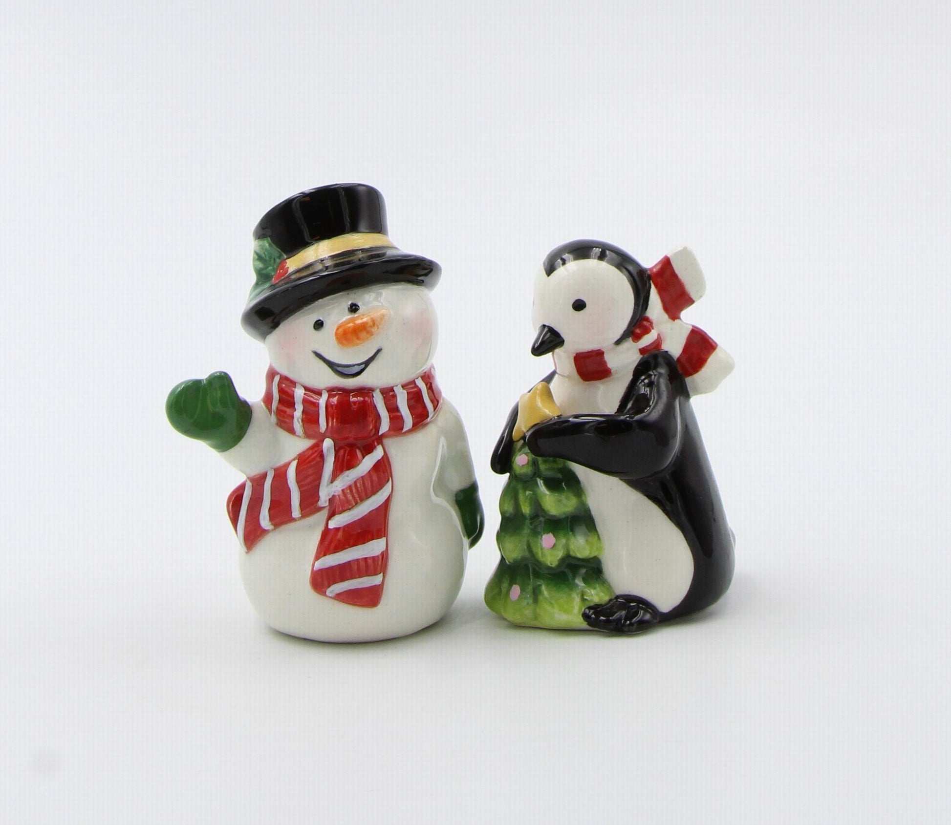 Ceramic Snowman and Penguin Ceramic Salt and Pepper Shakers Home Décor Gift for Her Gift for Mom Kitchen Décor