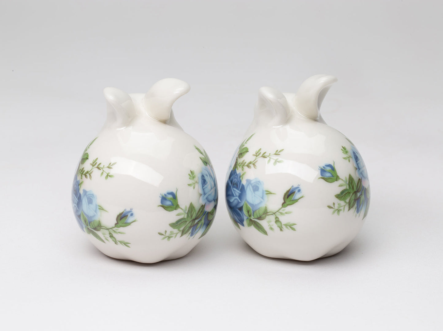 Ceramic Victorian Easter Bunny Salt And Pepper Shakers Spring Decor Gift for Mom - Salt & Pepper Shakers