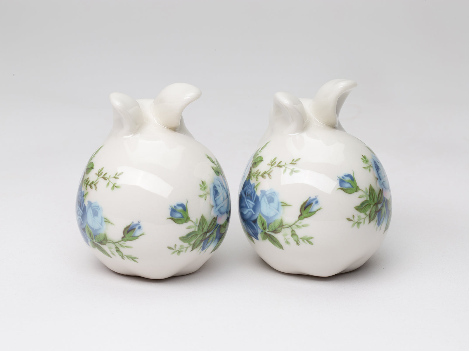 Ceramic Victorian Easter Bunny Salt And Pepper Shakers Spring Decor Gift for Mom - Salt & Pepper Shakers