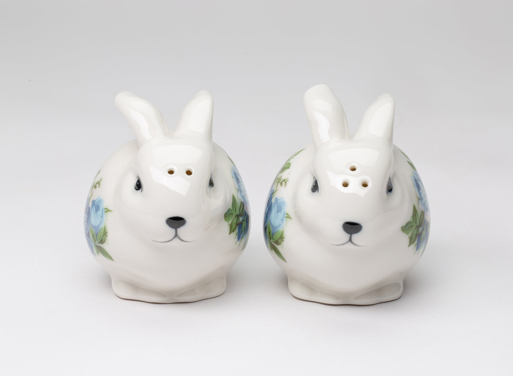 Ceramic Victorian Easter Bunny Salt And Pepper Shakers Spring Decor Gift for Mom - Salt & Pepper Shakers