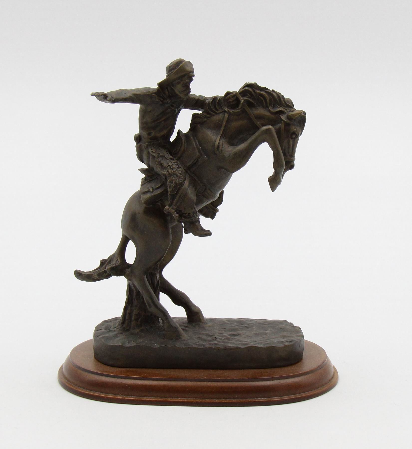 Cowboy Riding Horse Figurine Home Décor Gift for Him Gift for Dad Gift for Son Office Décor Game Room Decor - Figurines