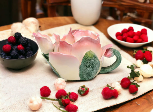 Hand Crafted Ceramic Pink Rose Flower Teapot Gift for Her Gift for Mom Tea Party Décor Café Décor Farmhouse Kitchen