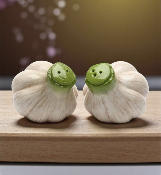 Hand Painted Ceramic Garlic Salt & Pepper Shakers Home Décor Gift for Her Gift for Mom Kitchen Décor Farmhouse Décor