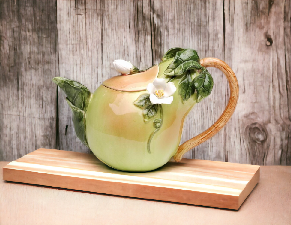 Hand Painted Ceramic Pear Teapot Gift for Her Gift for Mom Tea Party Décor Café Décor Farmhouse Kitchen Décor - teapot