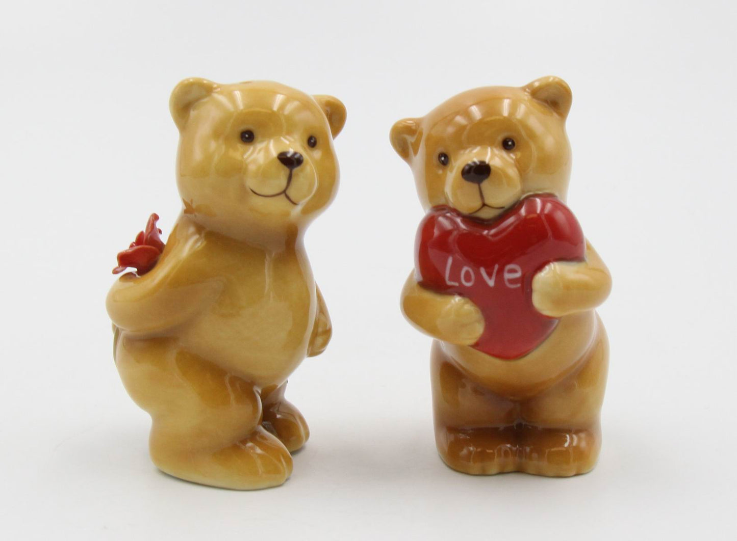 Lover Bear Salt & Pepper - kevinsgiftshoppe