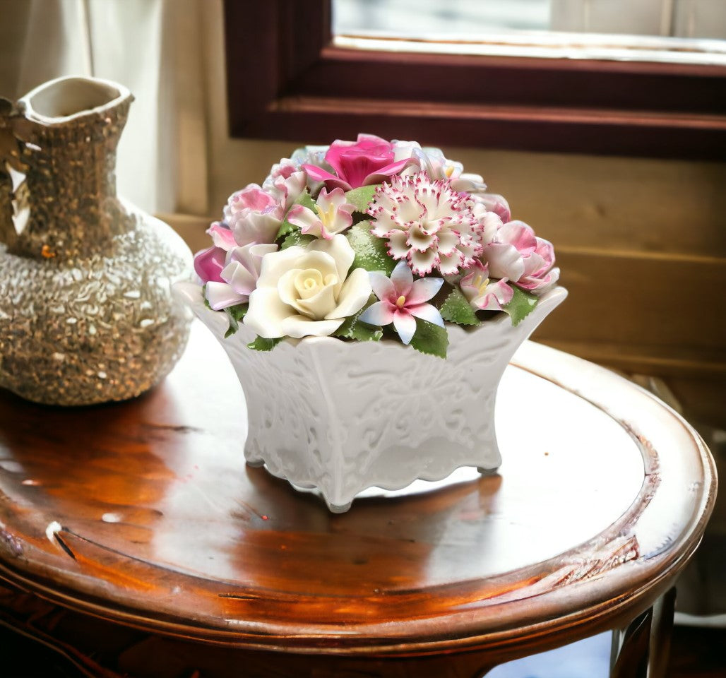 Pretty Petals: Elegant Handcrafted Ceramic Flowers Bouquet Music Box with Removable ’God Loves You’ Pendant - Edelweiss