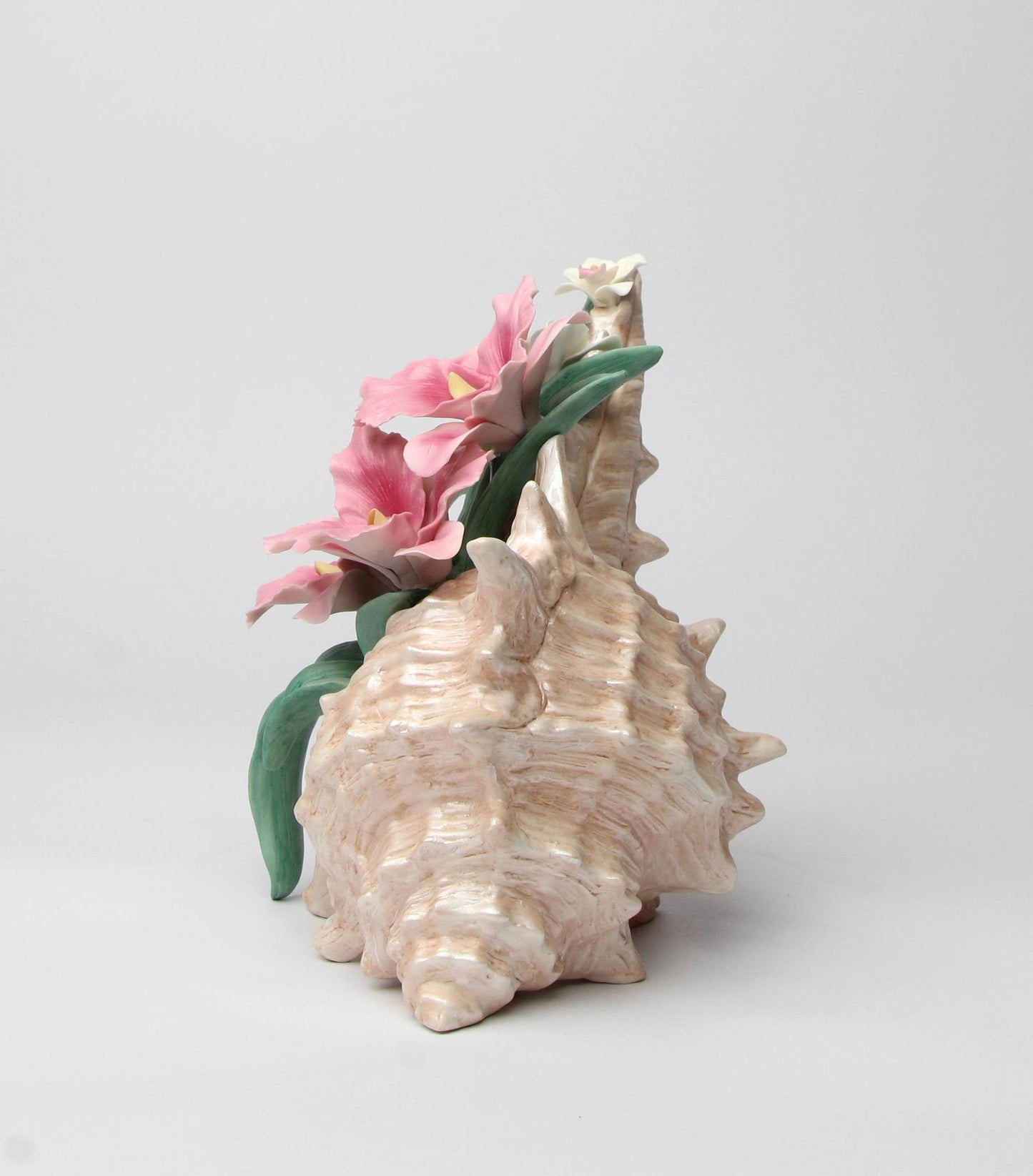 Ceramic Pink Orchid and Narcissus Flowers in a Seashell Figurine, Home Décor, Gift for Her, Gift for Mom, Spring Décor, Coastal Charm