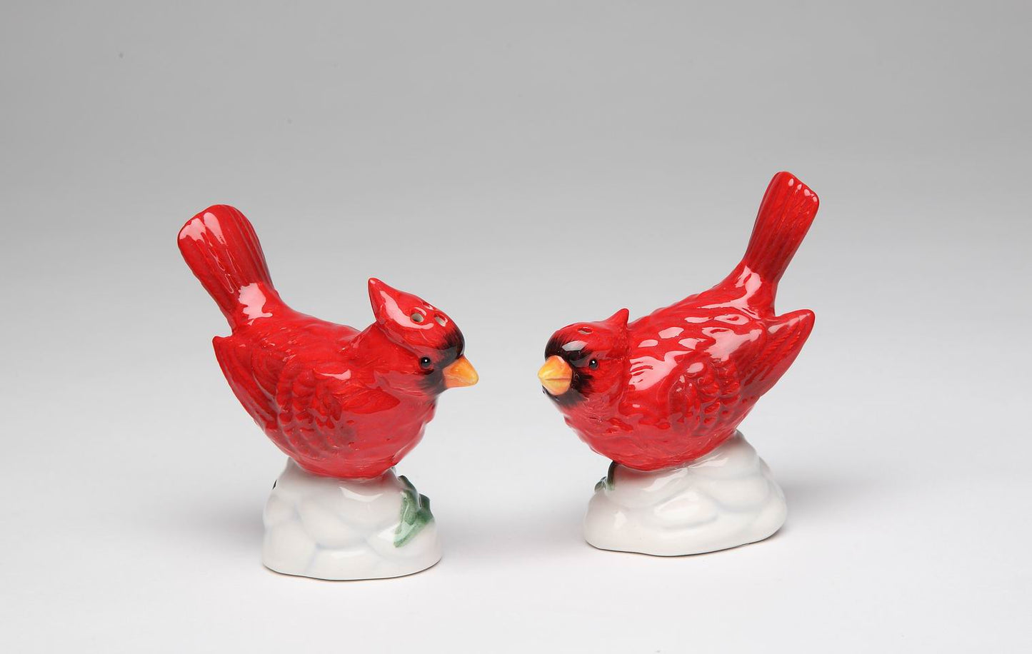 Hand Painted Ceramic Cardinal Bird Salt & Pepper Shakers, Home Décor, Gift for Her, Gift for Mom, Kitchen Décor, Birdwatcher Gift