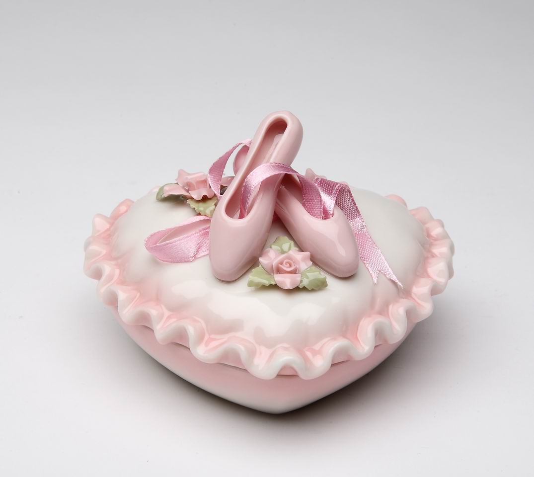 Ballerina - Shoe Heart Shape Box - kevinsgiftshoppe