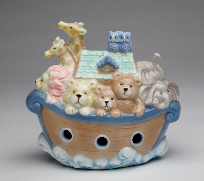 Noah's Ark Piggy Bank - kevinsgiftshoppe