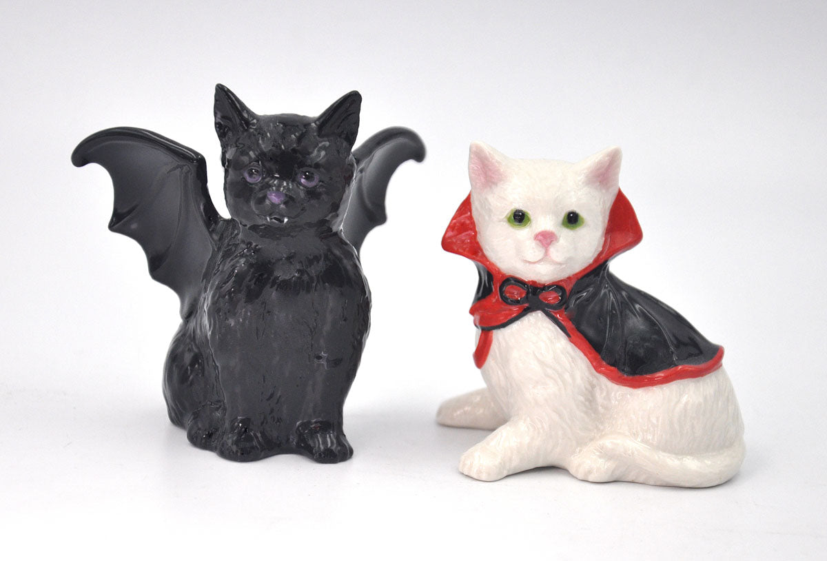 Halloween Vampire & Dracula Cat Salt And Pepper Shakers - kevinsgiftshoppe