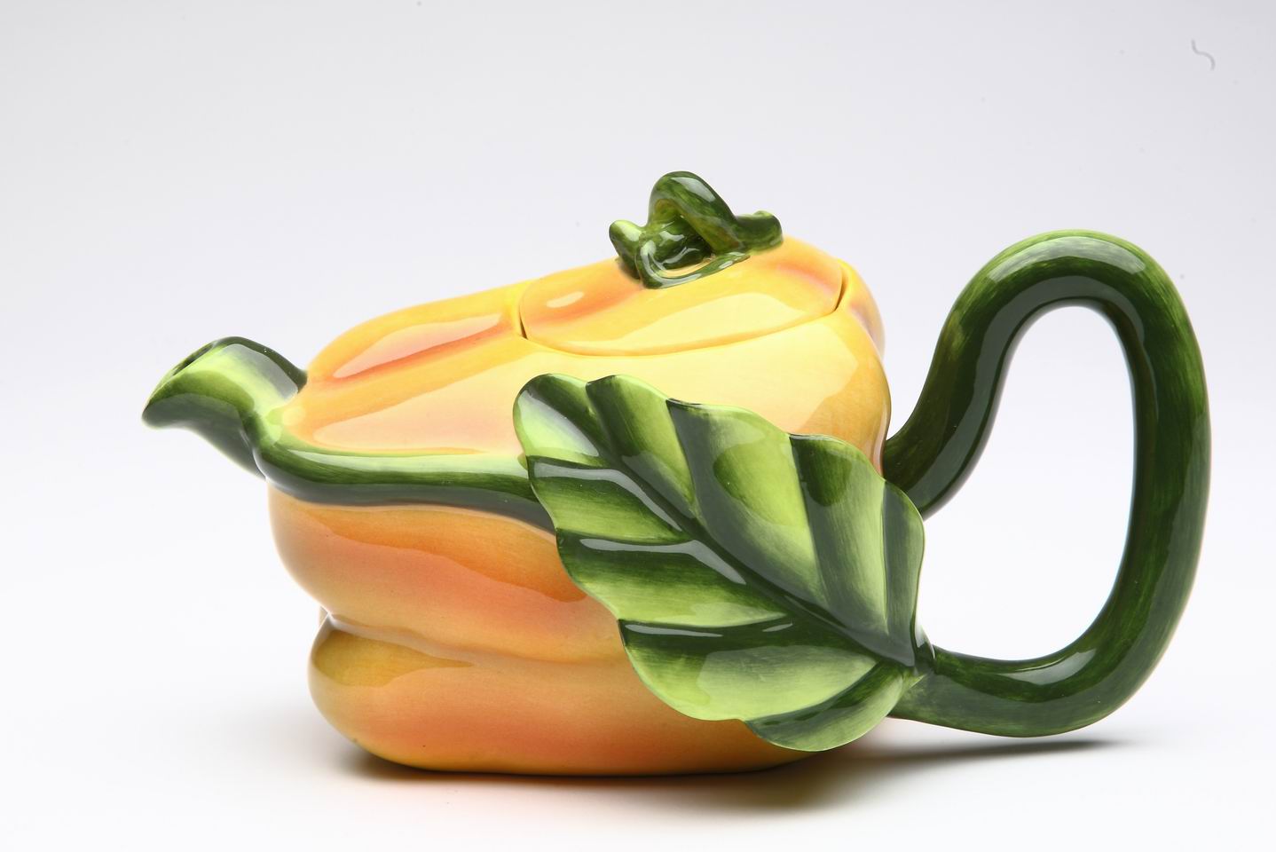 Yellow Pepper Teapot - kevinsgiftshoppe