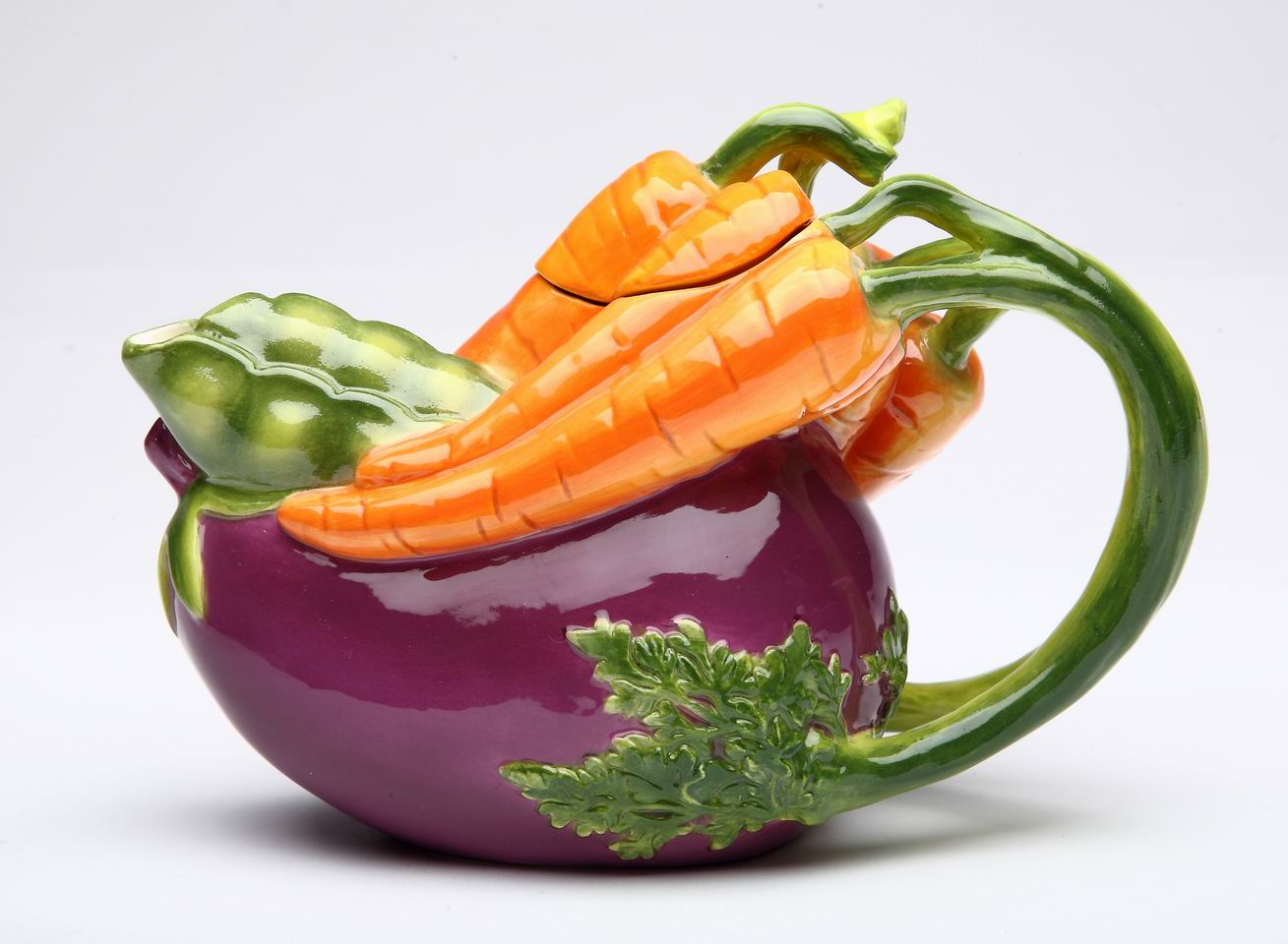 Eggplant And Carrot Teapot - kevinsgiftshoppe