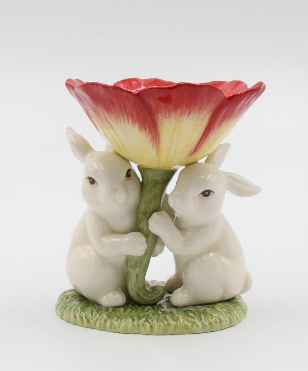 Easter Bunnies Holding Up Flower Figurine / T-Light Holder - kevinsgiftshoppe