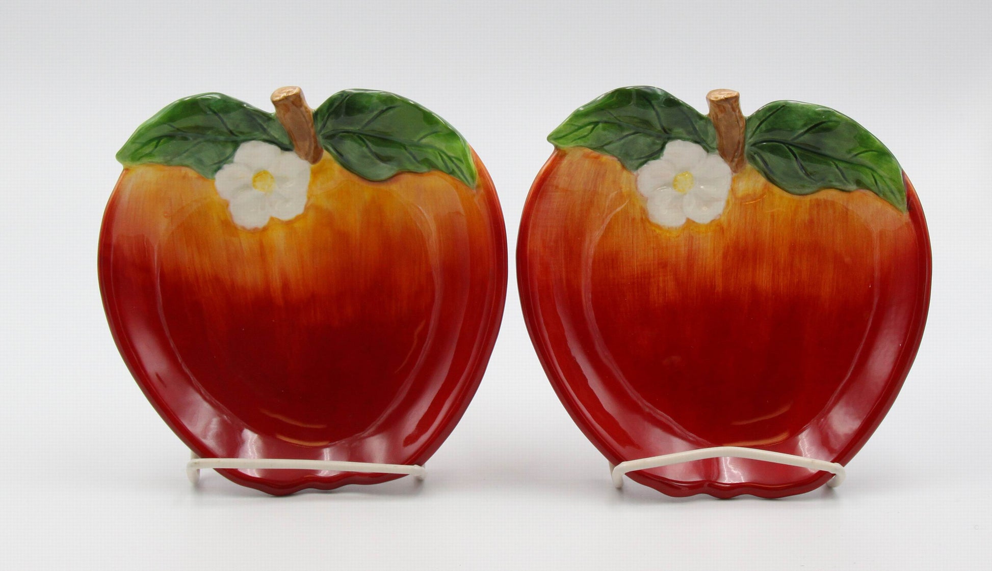 Set Of 2 Apple Candy Dish - kevinsgiftshoppe